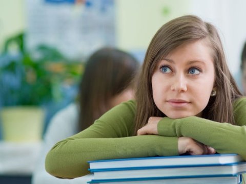 Bu universitetin yataqxanasında qalan qızlar bir ay pul ödəməyəcək