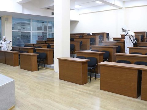 Azərbaycan Universitetində dezinfeksiya işləri aparılıb