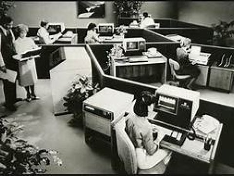 Universitetlərimizdə elektron jurnal varmı? – SORĞU