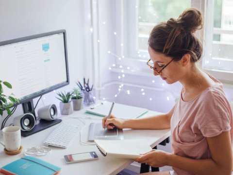 “Müəllimlər onlayn dərslərdən zövq almırlar”