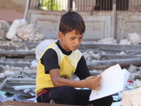 Koronovirus milyonlarla uşağı məktəbdən saxlayan tək səbəb deyil – Rüsvayçı faktlar  