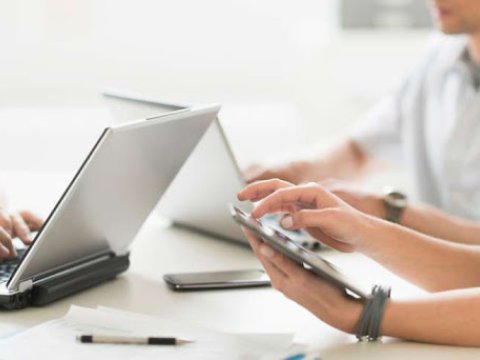 Peşə ixtisasları üzrə teledərslərin yayım tarixi 