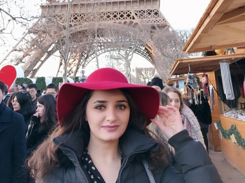 Avropadakı tələbəmiz: “Burada qalmaq istəmirik, virus çox sürətlə yayılır, ölkə hazır deyil”