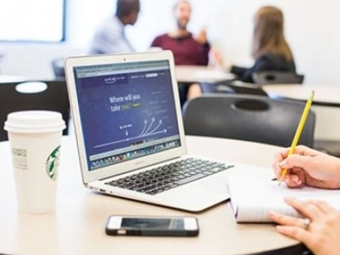 Qəbul və buraxılış  imtahanları onlayn şəkildə keçiriləcək?- Ekspert rəyi