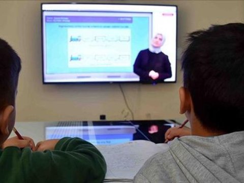 Karantin günlərində şagirdlərin düzgün tədrisini necə təşkil edək?-Valideynlər üçün