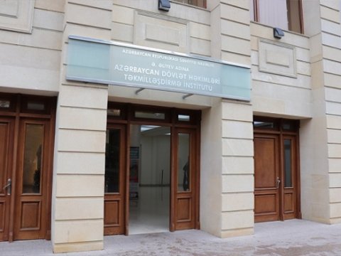 Həkimləri Təkmilləşdirmə İnstitutunda koronavirusla əlaqədar üç yeni təlimat hazırlanıb