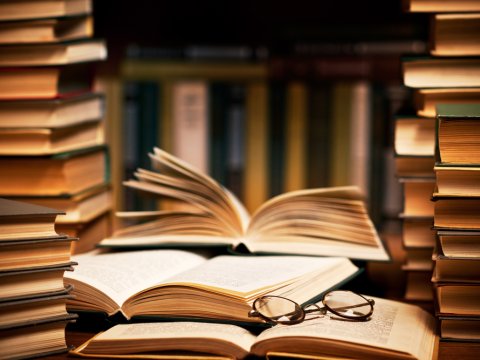 Varlanmaq istəyənlər üçün 10 kitab - SİYAHI