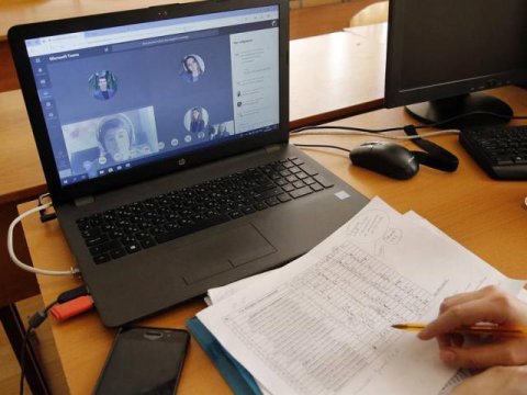 Rusiyada universitetlər yay sessiyasını onlayn təşkil edəcək