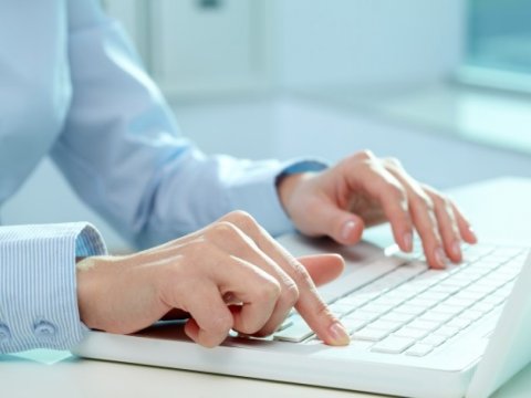 İbtidai siniflər üçün vəsaitləri abiturient.az saytından onlayn sifariş etmək olar