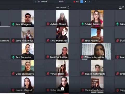 24 saat onlayn fəaliyyət göstərən kitabxana