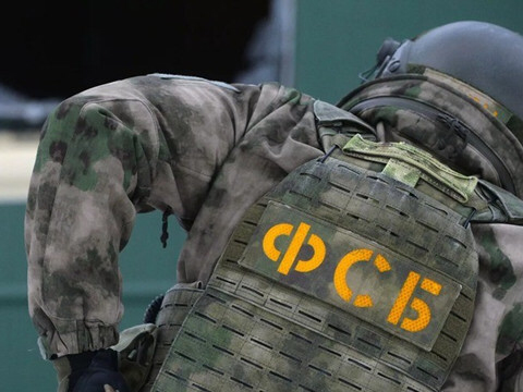 Rusiyada məktəbə silahlı hücumun qarşısı alındı