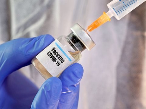 Oksford Universiteti alimlərinin üzərində çalışdığı koronavirus əleyhinə peyvənd sınaqdan keçiriləcək