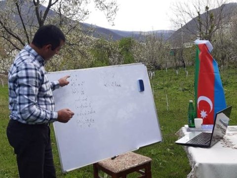 Müəllimlərdən maraqlı çağırış –“Hər yer məktəb”  