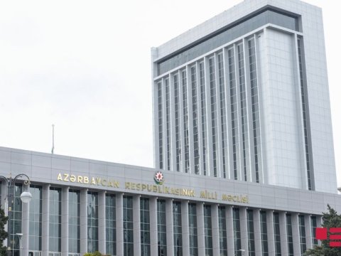 Xarici ölkələrin ali məktəblərinin diplomlarının tanınmasına görə dövlət rüsumu ləğv edilir