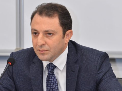 Kasıb tələbələrin təhsil haqqının ödənilməsi məqsədilə atılacaq vacib addım  -Nazir müşavirindən açıqlama