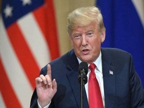 Tramp ABŞ-da məktəb və universitetlərin sentyabrda açılmasına səy göstərdiyini bildirib