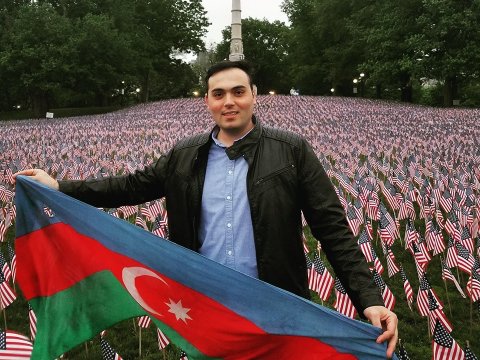 ABŞ-dakı tələbəmiz: “Milyonlarla insan  iş yerlərini itirəcəkləri üçün təlaş içindədirlər”  