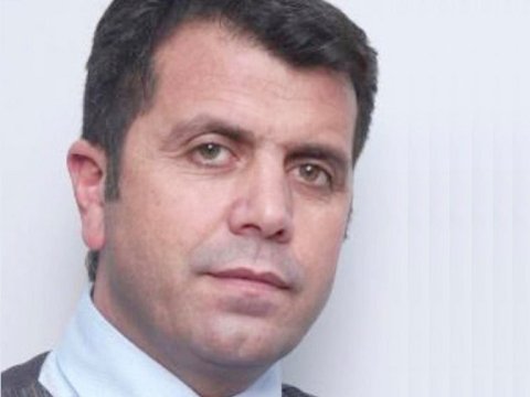 Kim yaxşı dədəsini sizə verəcək? - Rəsulzadə ilə Nərimanovu söyənlərə