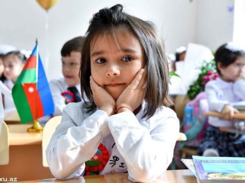 Deputat: “Qız şagirdlər şəfqət bacısı kimi yetişdirilməlidir”