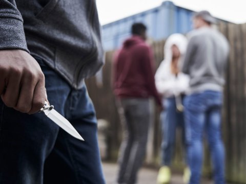 Çində məktəblilərə bıçaqla hücum olub, 40 nəfər yaralanıb