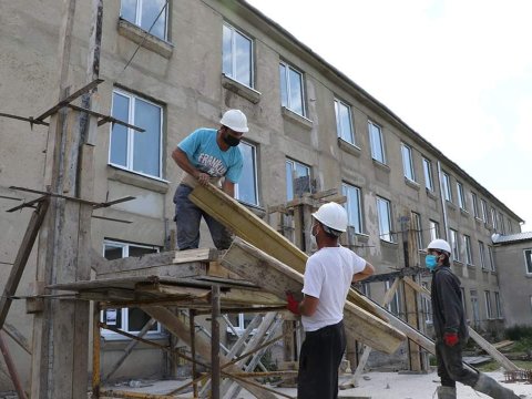 Gürcüstanda azərbaycandilli məktəblər təmir olunur