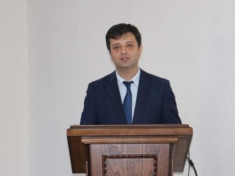 “Keçid balının 50 olması ilə razılaşmaq olmur”-Jurnalistika fakütəsinin dekanı etiraz etdi