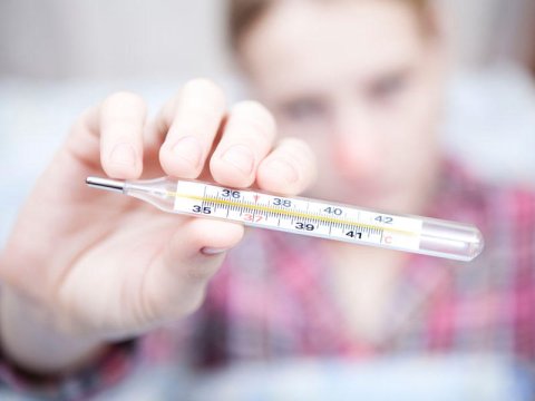 Hərarət səbəbiylə imtahana buraxılmayan şagirdlərin aqibəti necə olacaq?-DİM cavabladı