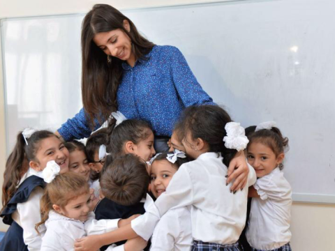 43 mindən çox uşaq birinci sinfə elektron qeydiyyatdan keçib