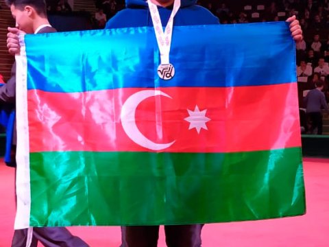 Azərbaycan məktəbliləri beynəlxalq olimpiadalarda medal qazandılar - FOTOLAR