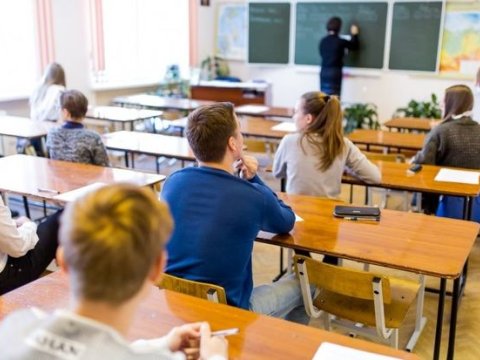 Rusiyada orta məktəblərdə ailə dəyərləri dərsi keçirilə bilər