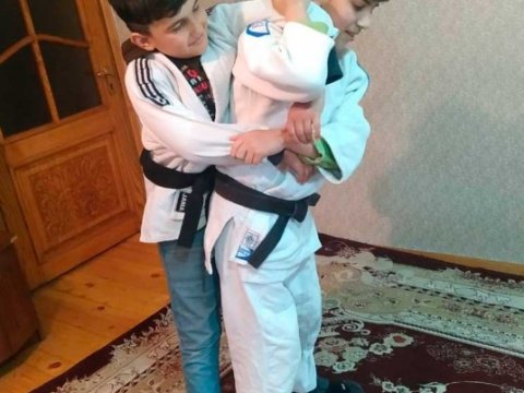 Paytaxt məktəblilərinin iştirakı ilə onlayn aksiya: Evdə qal, idmansız qalma