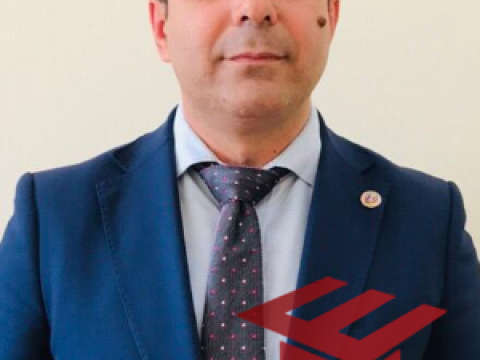 Hərbi  şücaətinə görə mükafatlandırılan məktəb direktoru: ”Düşmən tərəfə keçib, məlumatlar gətirmişəm”