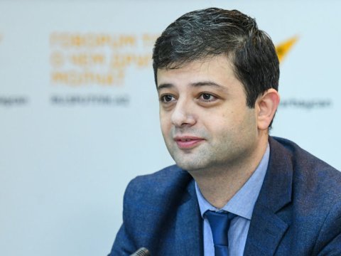 Universitetdə hərbi jurnalistika ixtisası niyə yoxdur? – Dekandan təklif