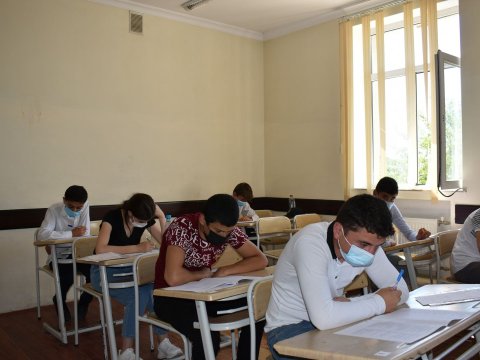 Bu şəxslərin qəbul imtahanında iştirakına icazə verildi