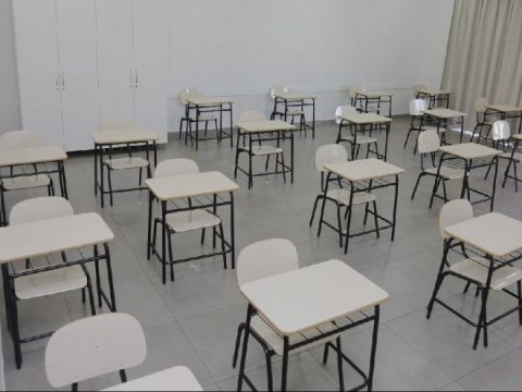 Şok: Məktəb açıldı - Bir gün sonra hamı karantinə alındı