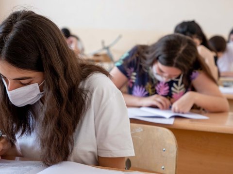 Qızdırması olan 1 nəfər imtahana buraxılmadı, daha 3 nəfər xaric edildi