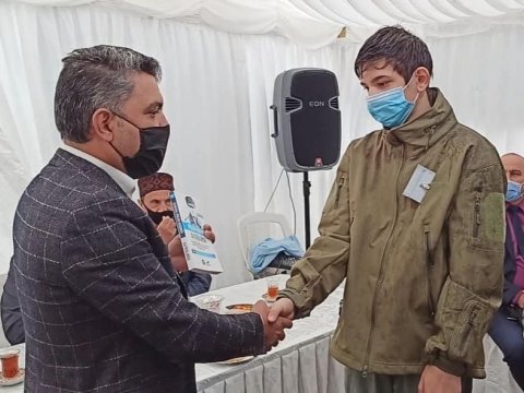 Şəhid general haqqında kitab ailəsinə təqdim olundu-FOTOLAR