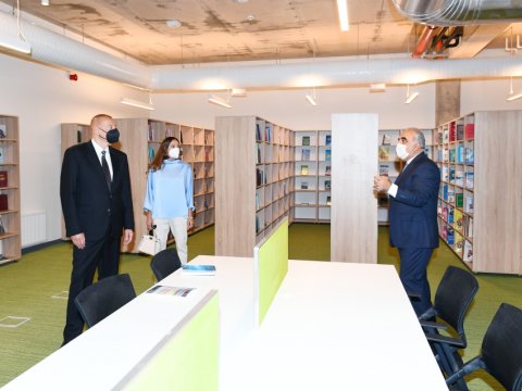Prezident UNEC-in 3 saylı yeni tədris korpusunda - FOTOLAR