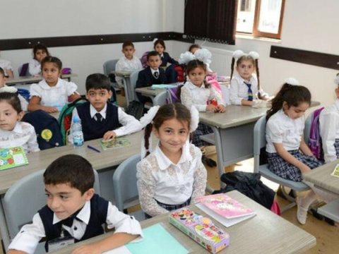 Məktəblərdə VİRUS TƏHLÜKƏSİ - Şagirdlər özlərini necə qorumalıdır?