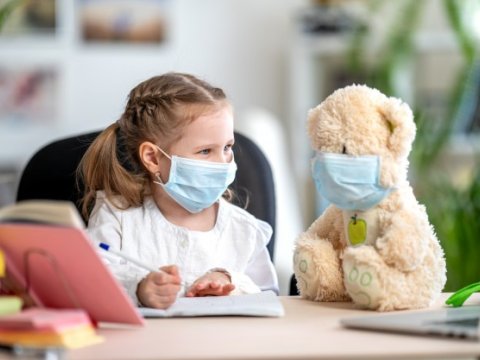 1-8-ci sinif məktəb sınaqlarını online keçmək üçün 4 səbəb