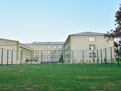 Nazir müavini Beyləqanda yeni tikilən məktəbin açılışında iştirak edib