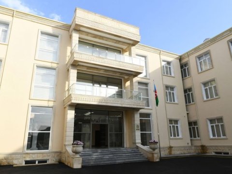 Prezident İlham Əliyev Əmircanda məktəbin açılışında iştirak edib