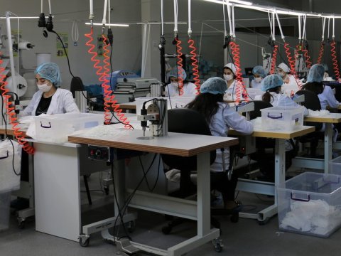 Peşə təhsilini seçən qadınların sayı artdı