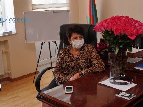 Məktəbdə  nümunəvi təhlükəsizlik addımı –  “Şagirdlərimiz A, B , C , E  və  D qapılarından daxil ola bilirlər”- Direktor  