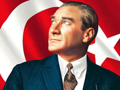 “Yanında Həmişə “Çalıquşu” Kitabını Gəzdirərdi” – Atatürk Haqqında Maraqlı Faktlar