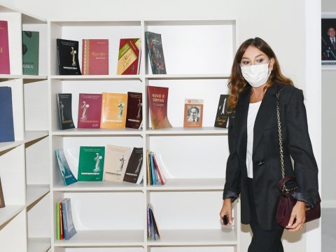 Mehriban Əliyeva Uşaq İncəsənət Məktəbinin yeni binasının açılışında...