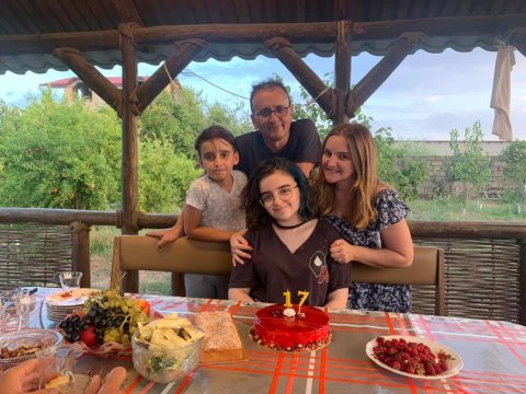 Bu jurnalistlərin övladları tələbə adını qazandılar- FOTOLAR  