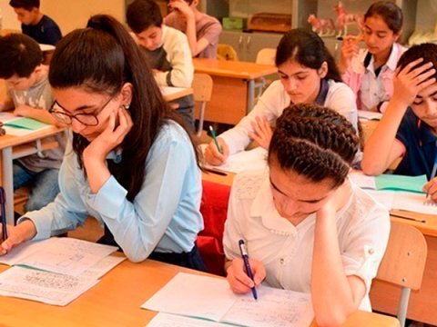 Ali məktəblərdə boş qalan yerlərə ixtisas seçimi bu tarixlərdə aparılacaq