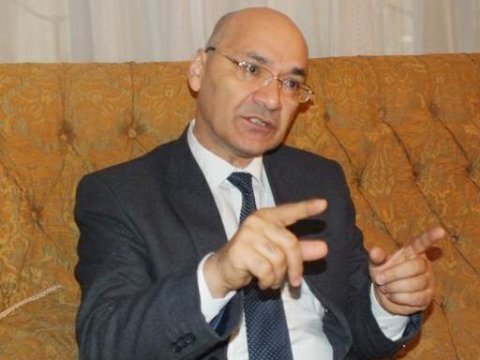 “Universitetdə qeydiyyatdan keçərkən tələbədən bu qədər sənəd tələb olunmamalıdır”-XƏBƏRDARLIQ