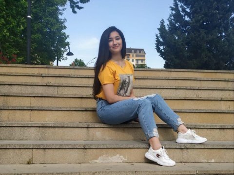 İlin ən gənc tələbəsi, 15 yaşlı Aynur – “ Məktəbə çox tez getdim, çünki...”-FOTOLAR